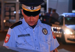 Policija oduzela automobil: Vozio pijan i bez dozvole, za kazne dugovao skoro 6.000 KM