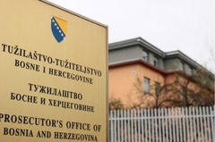 Optužen bivši general VRS zbog zločina u Srebrenici