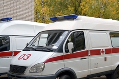 Vaspitačica osumnjičena da je vratima djetetu (2) priklještila prst, amputiran dio