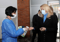 "Sankcionisati sve koji se ne pridržavaju mjera" Željka Cvijanović posjetila punkt za vakcinaciju u Banjaluci