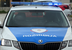 NESREĆA NA PUTU Dvije osobe povrijeđene u sudaru automobila i kamiona