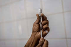 U Izraelu revakcinisano više od polovine stanovništa