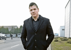 "GLEDAM SAMO U JEDNU" Sloba o vjeridbi sa lijepom Jelenom