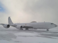 Američki "avion sudnjeg dana" sletio na Island: Može da služi kao komandno mjesto u slučaju nuklearnog rata