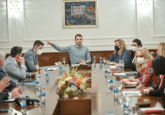 NAJAVLJEN ŠTRAJK Stanivuković: Narednih dana upitne plate i rad vrtića, "Čistoća" u problemima