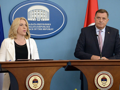 Dodik i Cvijanović sa Varheljijem u Banjaluci