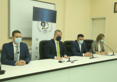 “Molim stanovnike Srpske da se ‘resetuju’": Na godišnjicu epidemije POČINJE REVAKCINACIJA MEDICINARA
