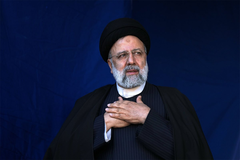 Mediji pozvali Irance da se mole za predsjednika: Helikopter u kojem je iranski predsjednik "teško sletio"