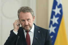 SASTANAK SDA I HDZ “Formirati tri radne grupe, hitno riješiti probleme u Federaciji”