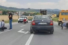 Motociklista poginuo u sudaru s golfom