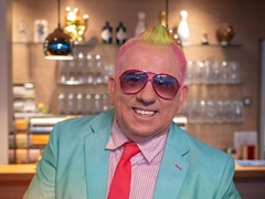 STIŽE PESMA KOJA ĆE POMERITI GRANICE! Dj Krmak u studiju radi na novoj pesmi!