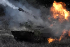 UŽIVO /VIDEO/"Izdržite još dvije nedjelje"; Bahmut,Bahmut, opet Bahmut i skoro Bahmut; Zelenski na meti; War gonzo "fata kanafu"; Ukrajina će pretrpiti kolosalne gubitke u ofanzivi;