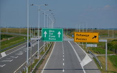 NI NA OVOJ BRZINI NISTE BRŽI OD PRESRETAČA Hrvat divljao na autoputu u Srbiji