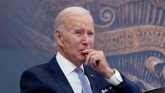 Dođi, Bajdene... Dva "agresora" na tebe jednog