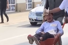 Dobio 16.864 KM na kladionici, pogledajte neobičnu proslavu