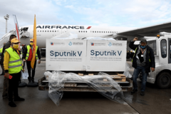 Italijanski list: Rusija i Kina vakcinama osvajaju srca