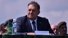 Dodik: BiH je propala zemlja, najbolje da se mirno raziđemo