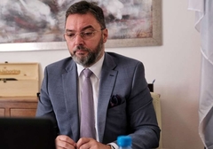 Košarac odgovorio Šaroviću: Rezultat njegove"pametne" politike mogao bi biti nestanak Srpske