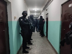 MUP RS o akciji nazvanoj po mafijaškom slengu: U bijeljinskom zatvoru nađen kokain, tri osobe odvedene u policiju (FOTO)
