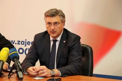 PLENKOVIĆ :  Želimo obnoviti savezništvo između Hrvata i Bošnjaka