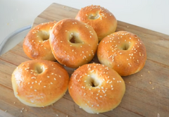 Omiljeno jelo u Americi: Najbolji recept za BEGLS PECIVA, idealna za doručak i večeru