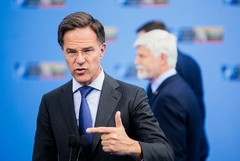 Genetalni sekretar NATO: Moramo pobijediti Rusiju u naoružanju