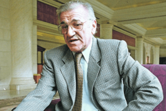 “NAŠ ZADNJI SUSRET JE BIO EMOTIVAN” Sin Bate Živojinovića progovorio o posljednjim danima glumačkog asa