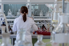 NOVI VIRUS?!  Misteriozna bolest ubila 89 osoba, SZO hitno poslala naučnike