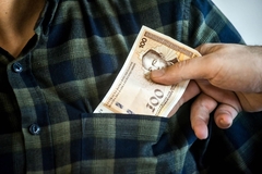 Reketaši haraju Banjalukom i Sarajevom