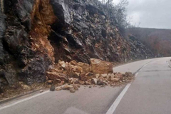 Upozorenje vozačima: Učestali odroni!