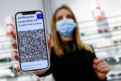 Francuski hakeri napravili 54.000 lažnih kovid propusnica