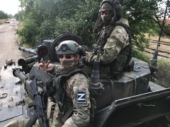 UŽIVO /VIDEO/Iz Nove Kahovke evakuisani Srbi; "Oštećenja bez presedana"; „Njujork tajms“: Rakete HIMARS su beskorisne protiv ruske vojske; Potpuno zatvoren grad