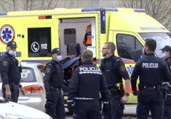 DRŽAVLJANIN BiH IZAZVAO RATNO STANJE U VELENJU Slovenačka policija prvi put upotrijebila elektrošoker