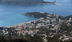 Carević traži potpuno zaključavanje Budve zbog korone