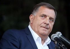 “Ko nju šta pita?” Dodik poručio da Turkovićeva nema ništa sa gradnjom spomen kompleksa u Donjoj Gradini