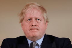 Zatvara se i Engleska, Džonson se obratio javnosti