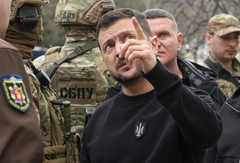 Zelenski na frontu (FOTO)