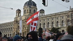 "VLADA MORA DA PADNE" Protesti u Beču protiv obavezne vakcinacije