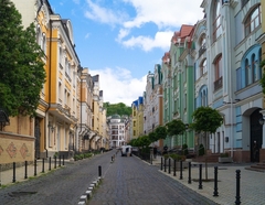 Naložena masovna evakuacija iz Ukrajine