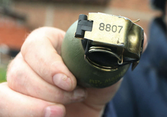 U kanti pronađeno 11 bombi, POLICIJA NA NOGAMA