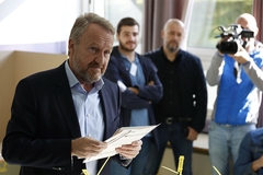 Bakir Izetbegović priznao poraz 