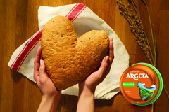 Poslužite ljubav uz Argetu i Hljeb od Srca (FOTO)