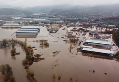 UŽASNI SNIMCI IZ VAZDUHA Dramatične razmjere poplava na području Sarajeva