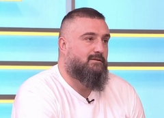 PRIČA KAO IZ FILMA: Jurila ga policija dok je vozio ženu da se porodi, a evo šta su oni uradili