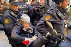 Privedena Greta Tunberg (VIDEO)