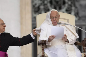 Papa Franjo želi da proglasi influensera za sveca