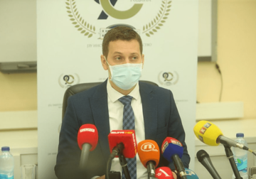 PREMINULA DVA PACIJENTA U Srpskoj na korona virus POZITIVNE još 72 osobe