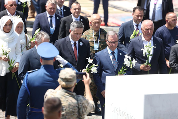 Završena komemoracija u Potočarima: Smiraj za još 10 žrtava u Srebrenici