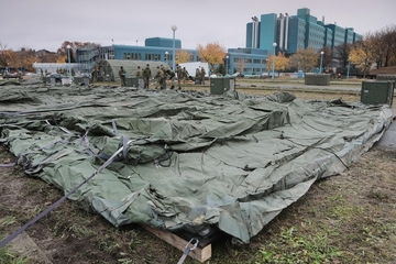 Vojska u Zagrebu postavlja šatore za smještaj pacijenata