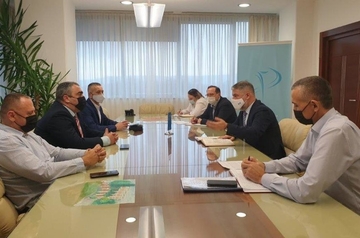 Šeranić sa sindikatima: Plate u javnoj upravi veće za tri i pet odsto